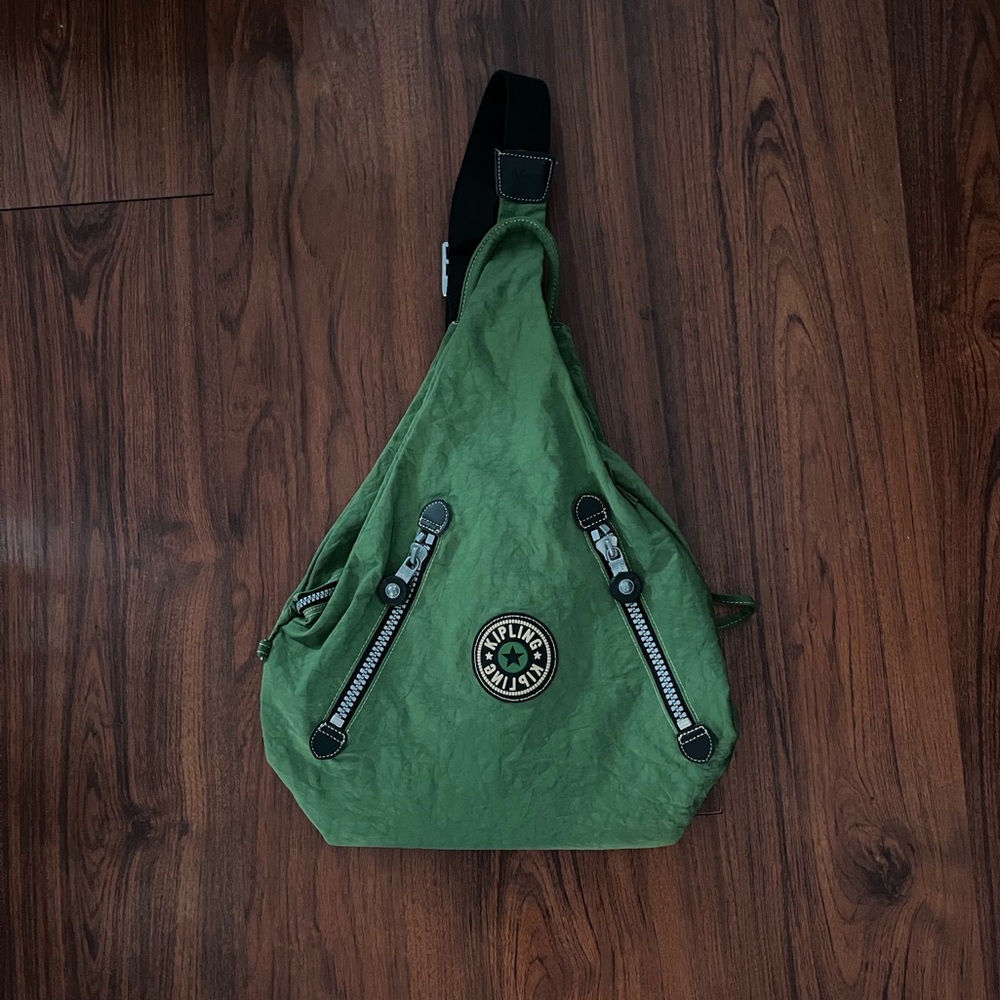 Vintage Kipling Big Zipper Bag